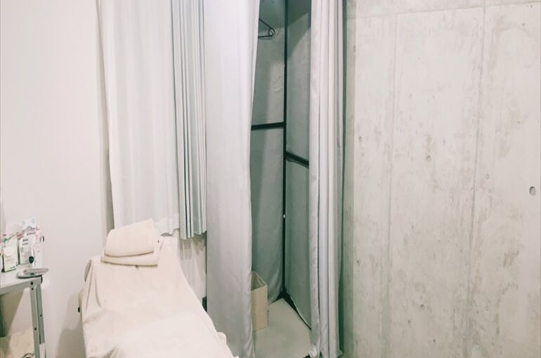 更衣室_R